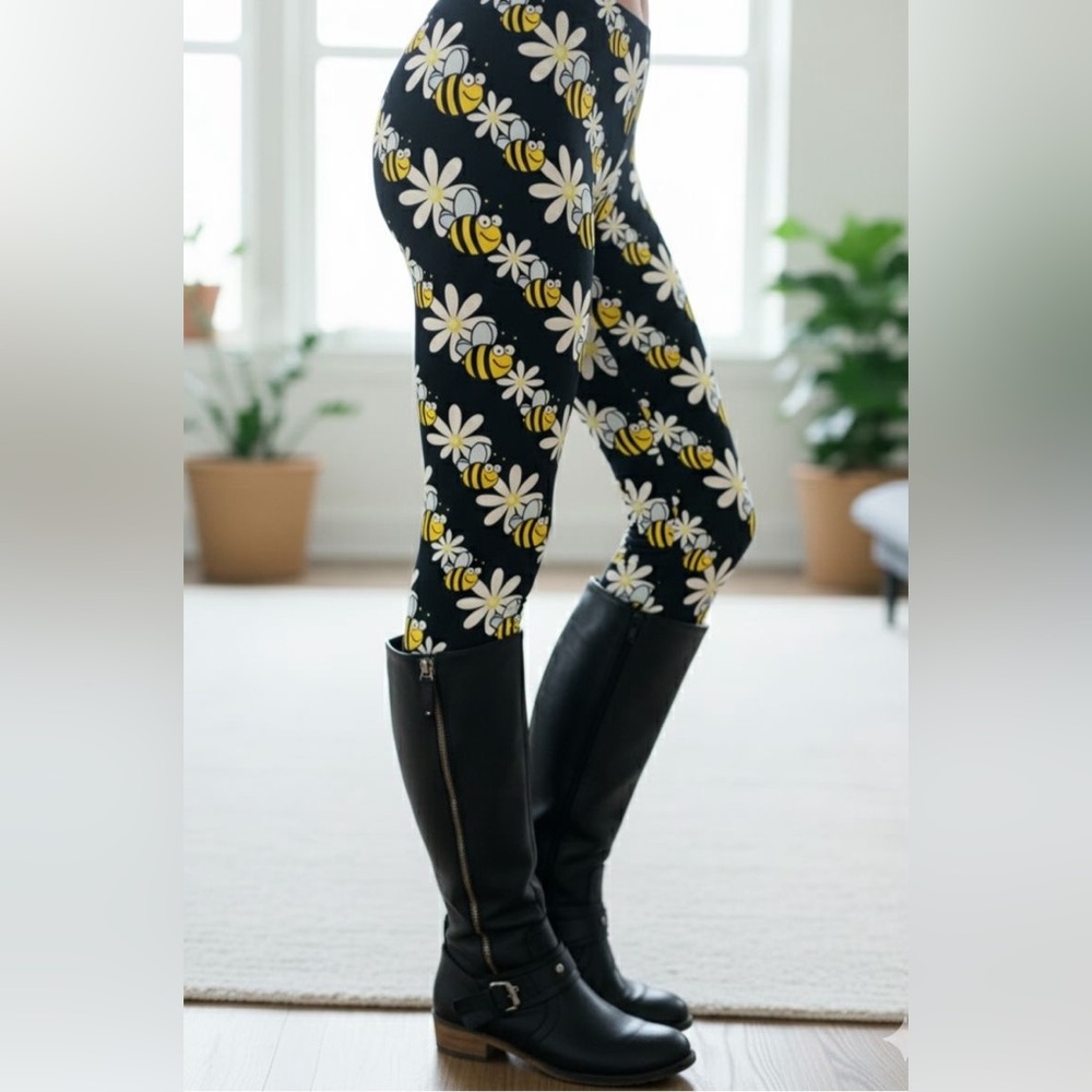NEW Womens Lux Bee Leggings Signature Soft Yoga Pants OS/TC